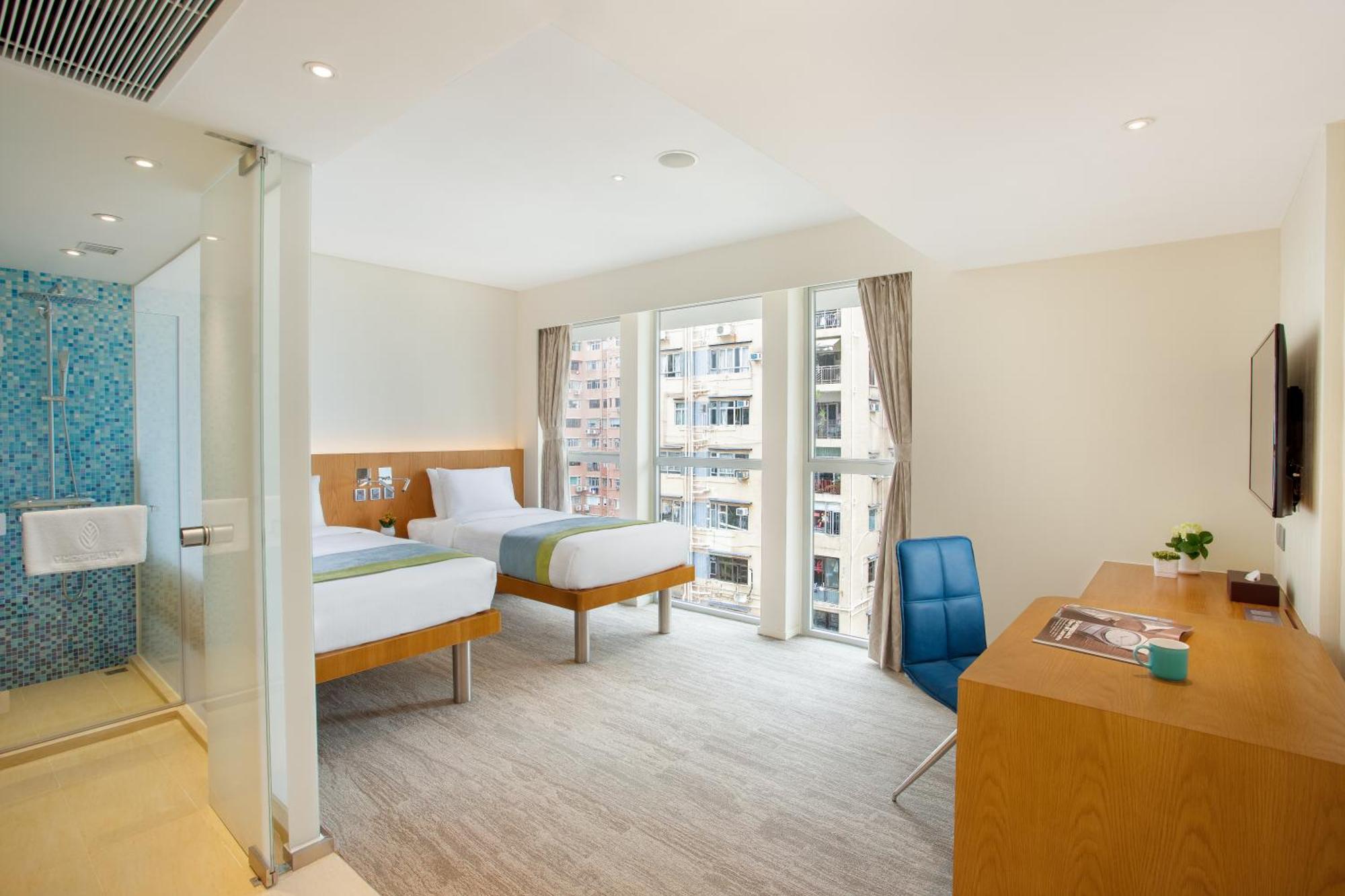 Grand Premier Twin Room Registered by Female Only