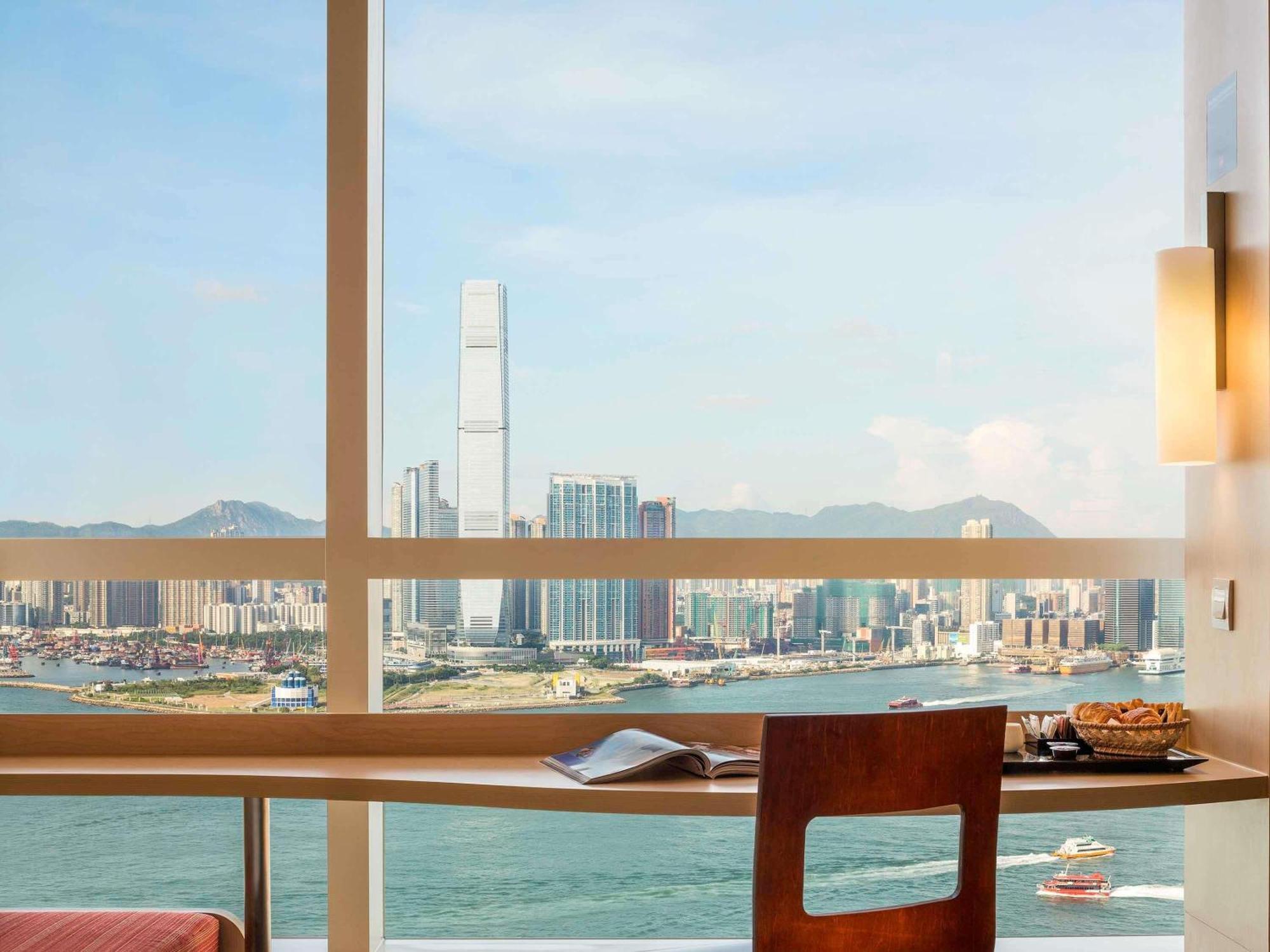 Standard Queen Room Harbour View