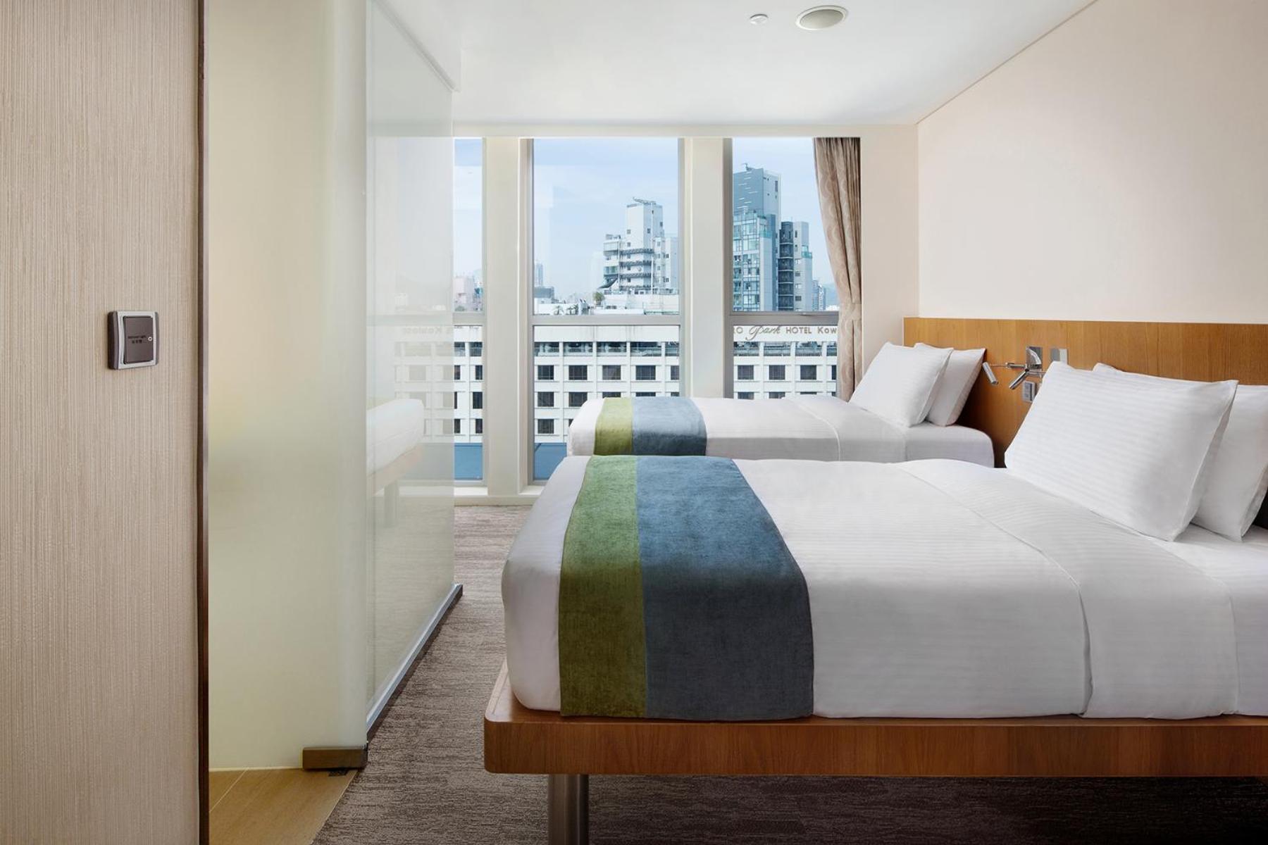 Deluxe Double or Twin Room Registered by Female Only