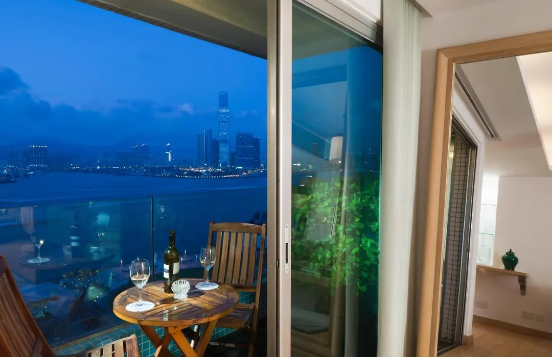 Chi Residences 120-1