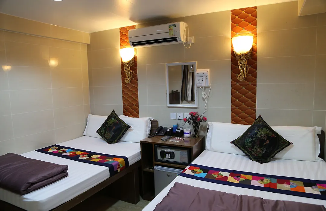 Euro Hostel-1