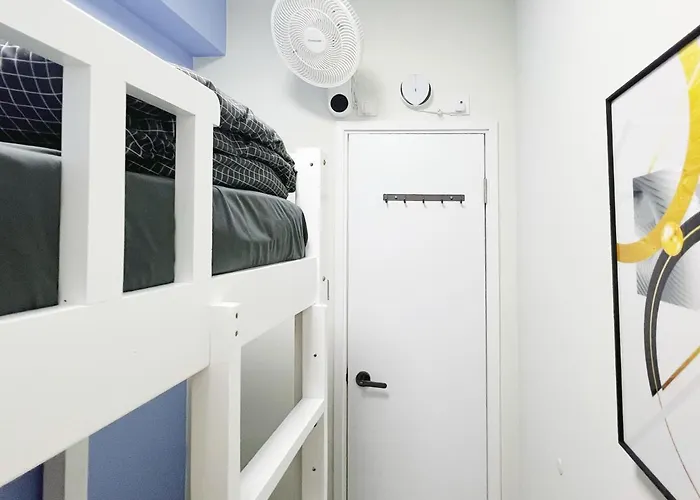 Student Accommodation - 188 Wan Chai Road 香港