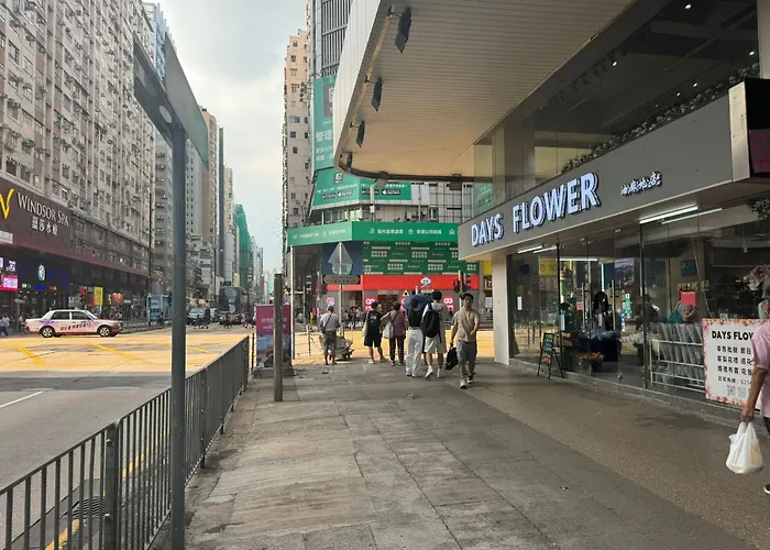 網紅琪寓 旺角最中心朗豪坊旁 正大街 地鐵口1分鐘兩房一廳一衛一廚可住4-6人 Apartamento Hong Kong que aceita animais de estimação