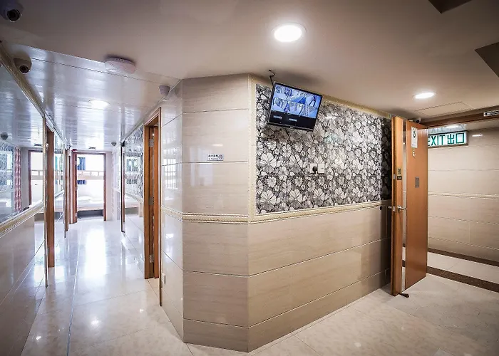 Tsim Sha Tsui Hotel Hong Kong